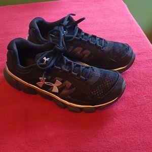 Under Armour running shoes women's size 7.5 black and white